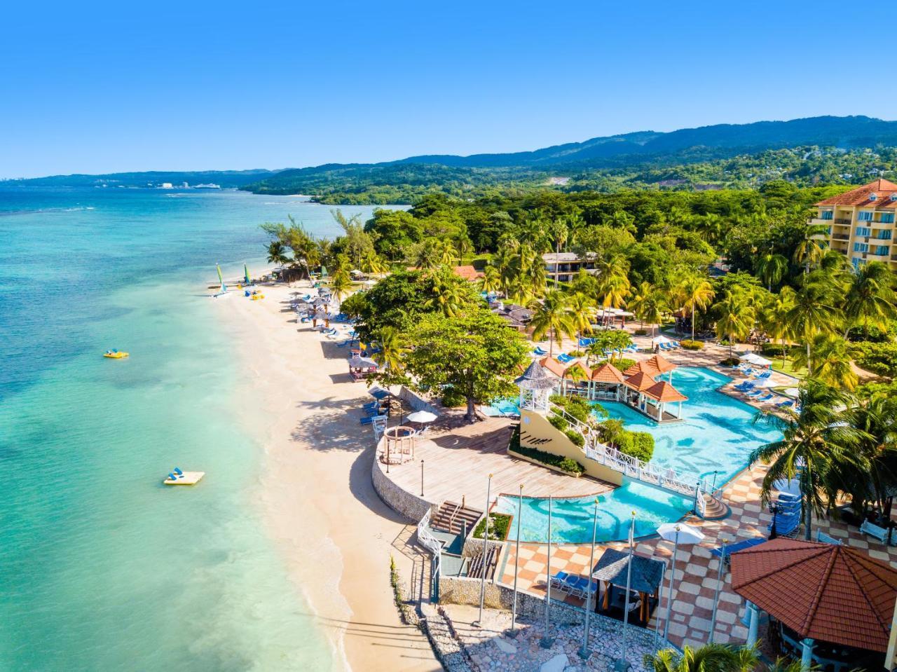 Jewel Dunn'S River Adult Beach Resort & Spa Ocho Rios Bagian luar foto